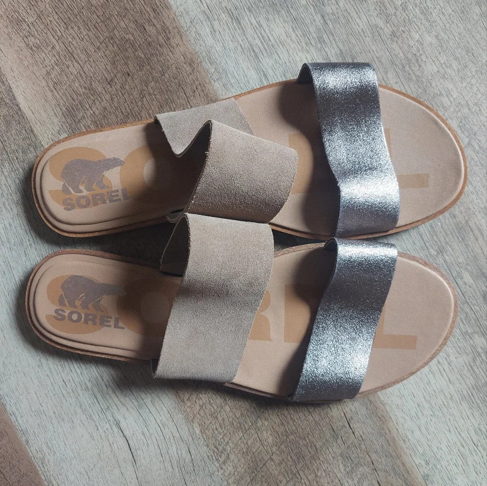 Sorel Women's Sandal Ella II Slide Light Brown Silver Strap Size 9.5 Comfy